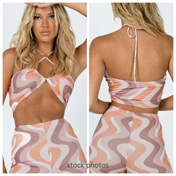 Princess Polly Tops - Princess Polly Latiana 70s Crop Top Size 6 Groovy Multi